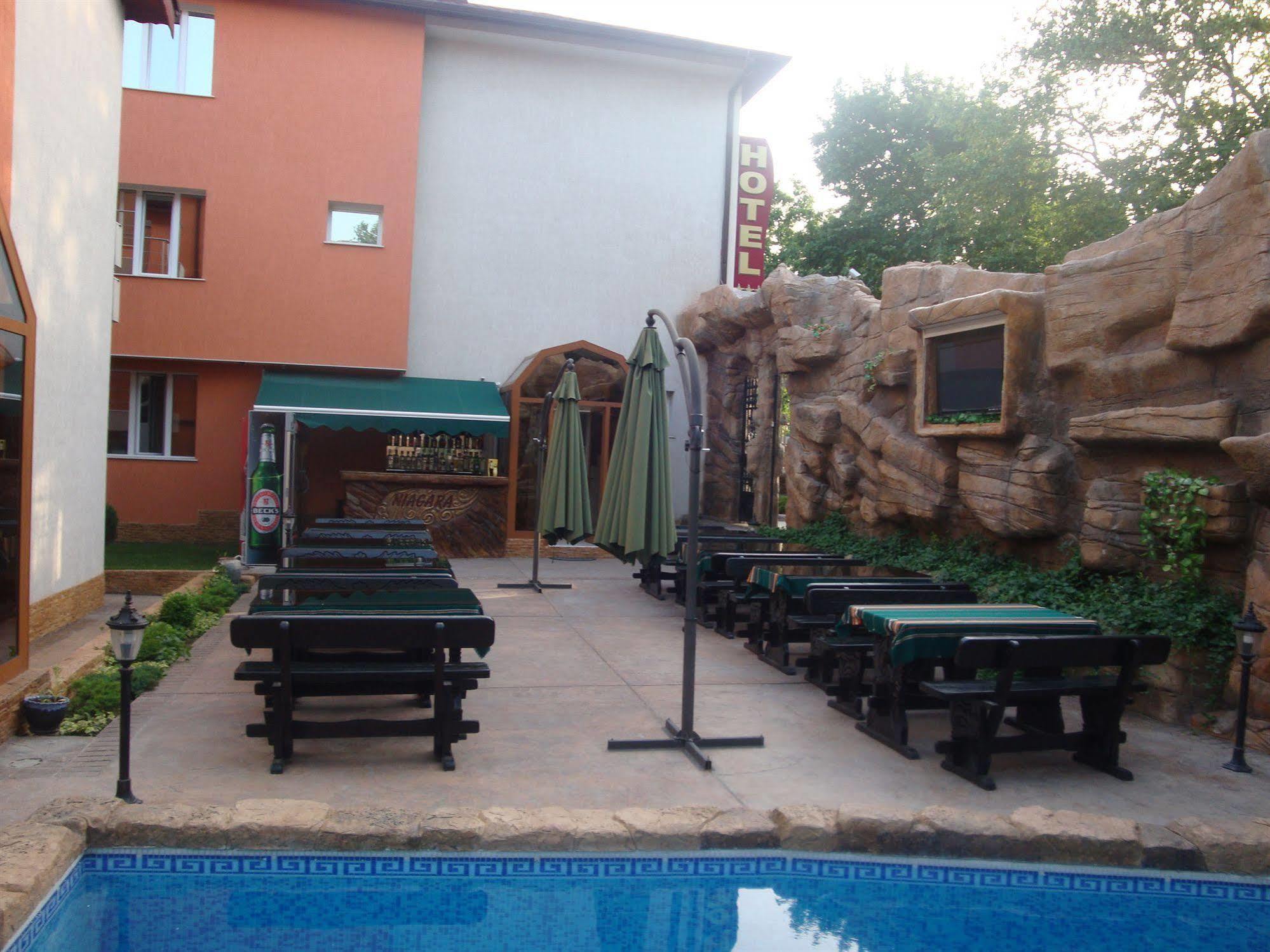 Family Hotel Niagara Варна Екстер'єр фото